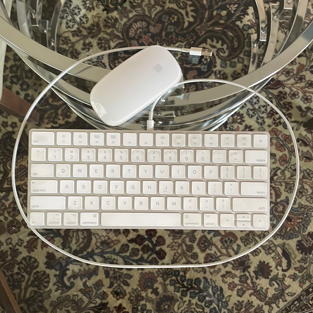 Apple keyboard and mouse